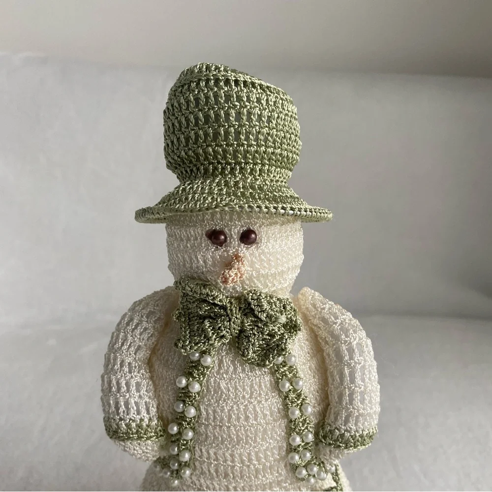 Delicate Crochet Snowman Figurine Cream White Green Pearls Victorian‎ Christmas